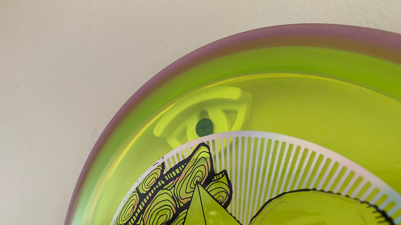 3D-printed disc golf wall hangers